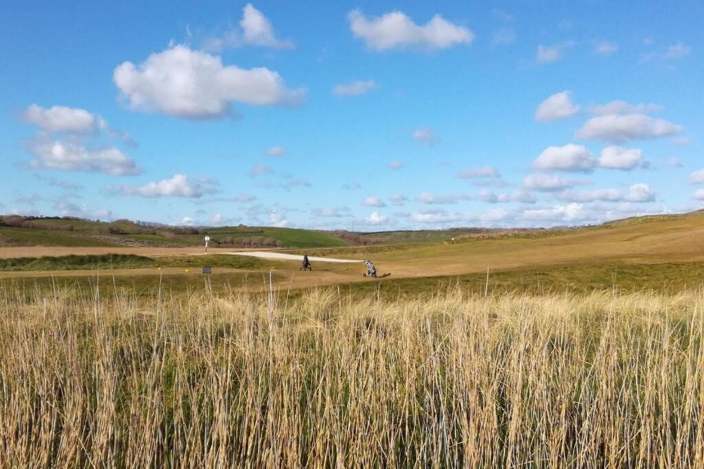Farm Accommodation - The Lizard Peninsula, Cornwall Хелстон Экстерьер фото