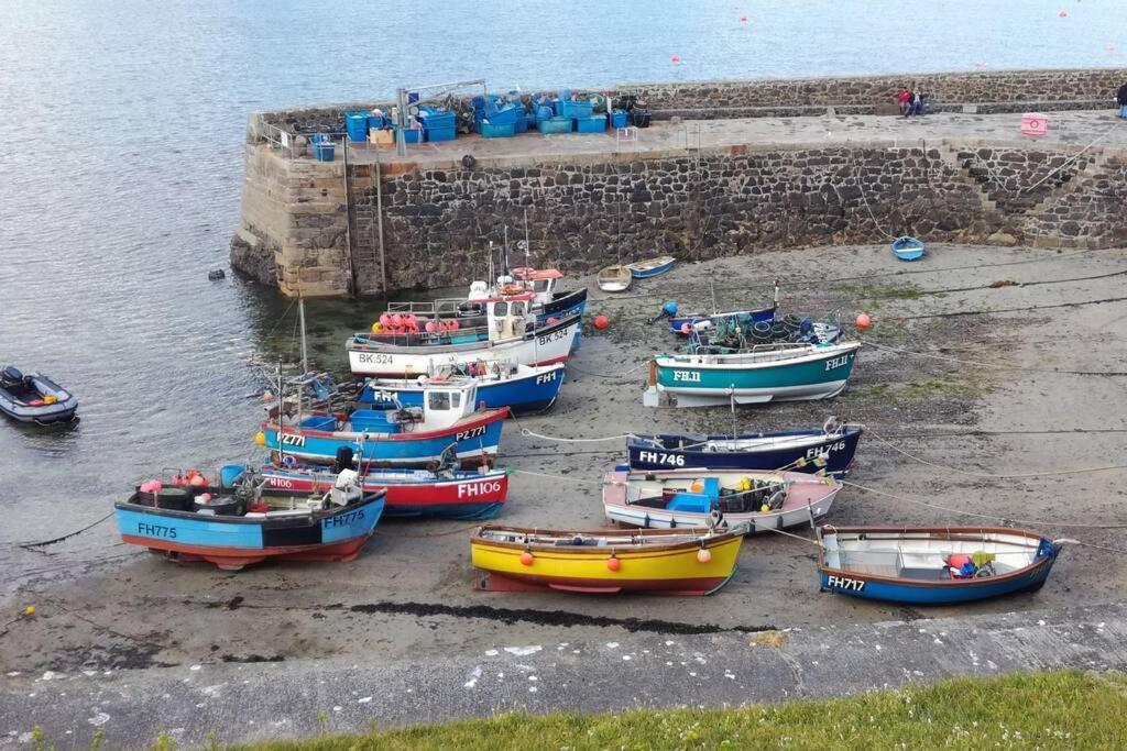 Farm Accommodation - The Lizard Peninsula, Cornwall Хелстон Экстерьер фото